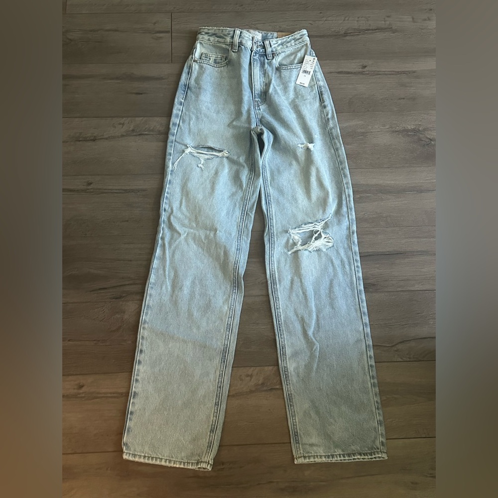 Pacsun Ripped 90s Boyfriend Jeans